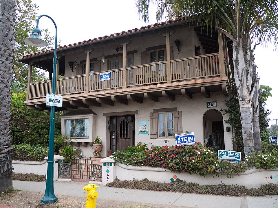 Carpinteria, California