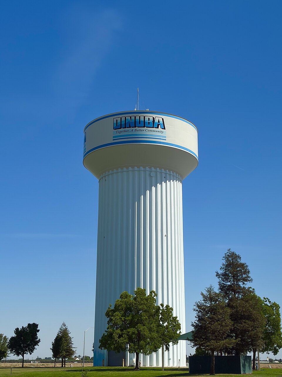 Dinuba, California